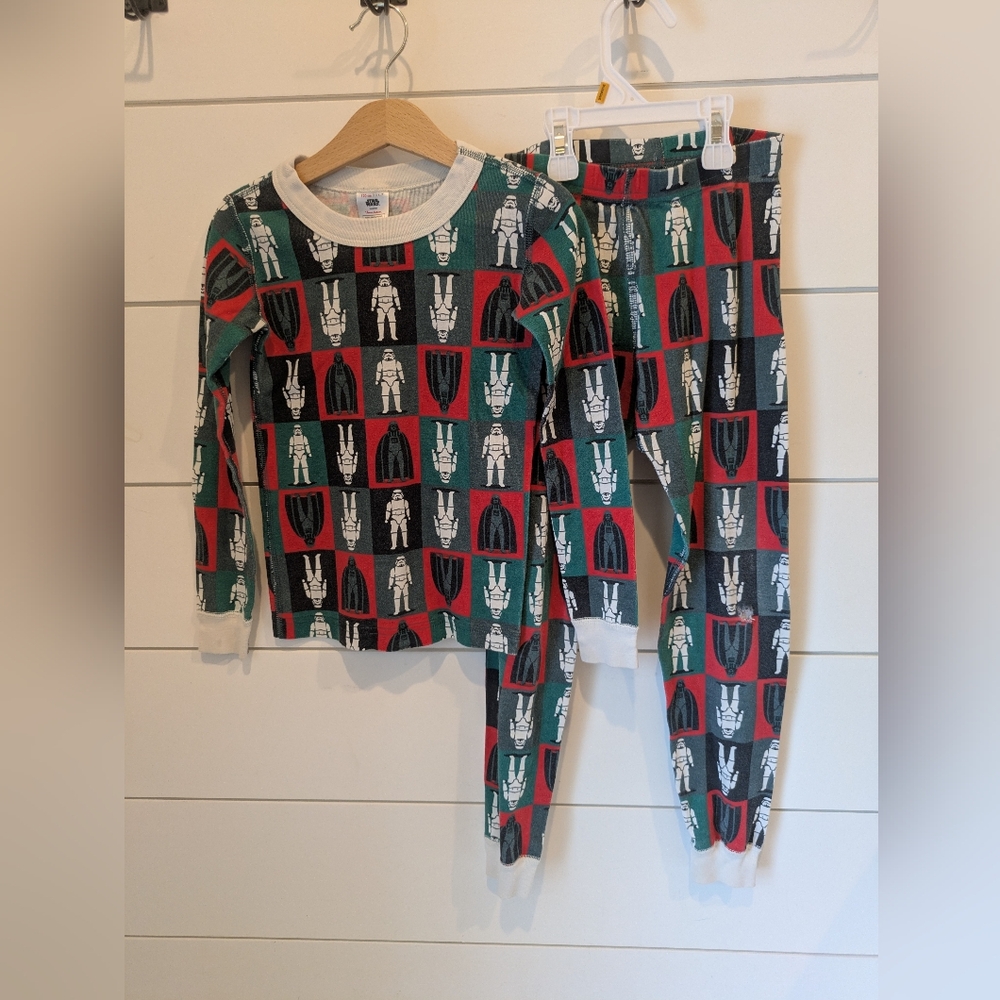 Hanna Andersson Star Wars Pajamas, 6-7, Play Condition